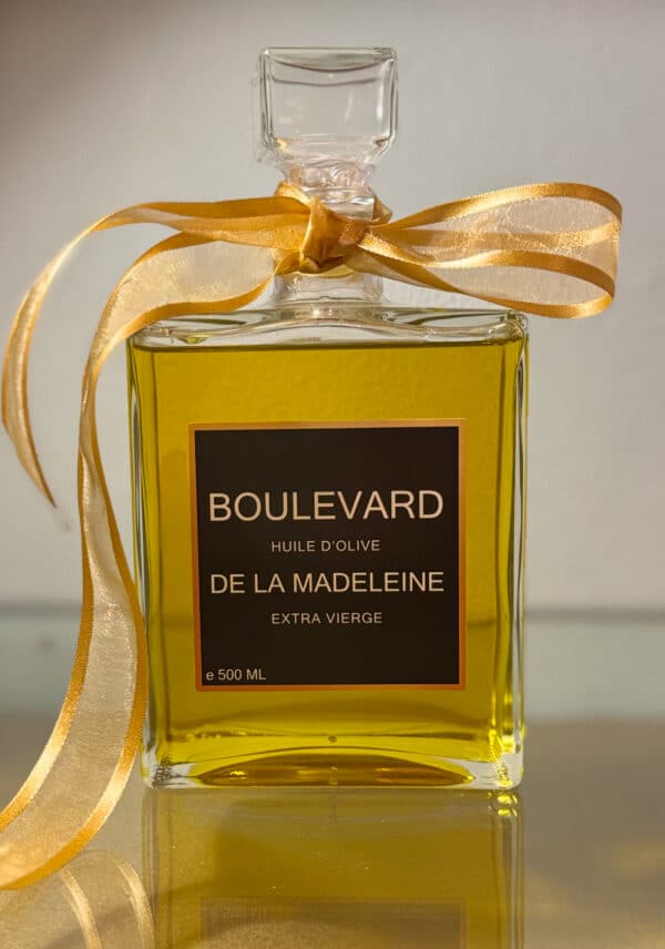 OLIJFOLIE Extra Vierge van Boulevard de la Madeleine in een mooie glazen hervulbare karaf inhoud 500 ml